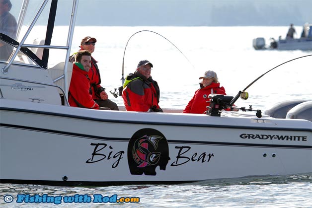 Salmon fishing with Big Bear Salmon Charters in Ucluelet BC
