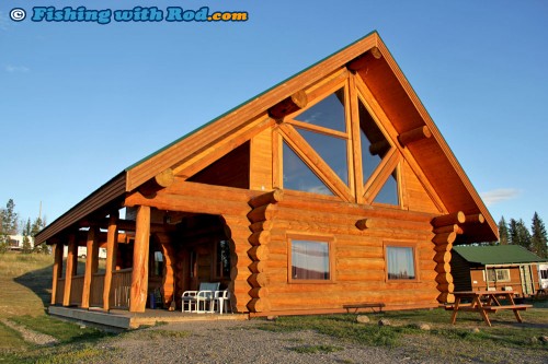 Luxury Cabin at Tunkwa Lake