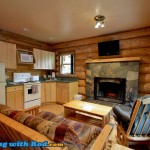 Tree House Cabin at Crystal Cove Beach Resort in Tofino