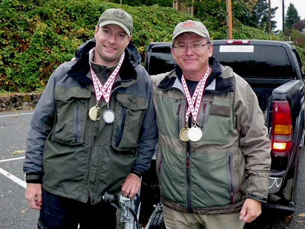 Gold medals Chris Puchniak & Todd Oishi. Photo by Max Cohen.