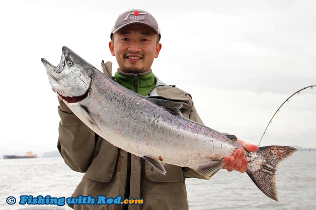 Winter chinook salmon fishing from Downtown Vancouver